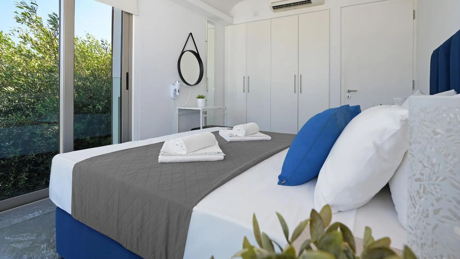 Holiday home Jenny - Beachfront Apartment Protaras